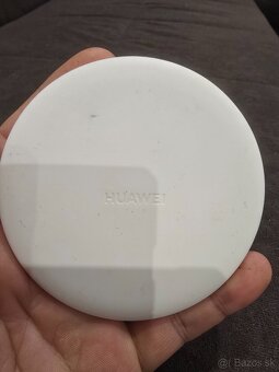 Bezdratova nabijacka Huawei 20e - 4