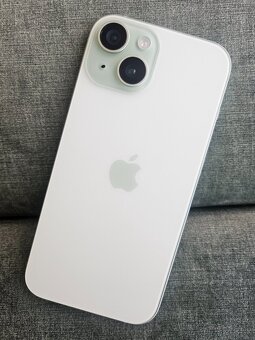 iPhone 15 128gb zelený - 4