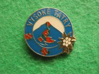 Kúpim odznaky 3 - 4