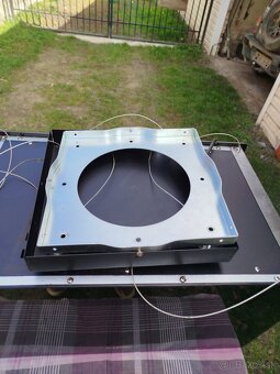 Predám ostrovčekový Klarstein Kronleuchter L 60 - 4