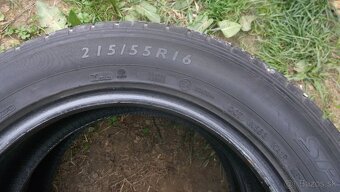 Predám letné pneumatiky Dunlop 215/55 R16,cena cena 17€/ks - 4