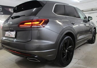 Volkswagen Touareg 3.0 V6 TDI SCR R-Line 4Motion - 4