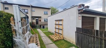 PREDAJ 5IZB. RODINNÉHO DOMU ŽILINA-DVOJGARÁŽ, 402m2 POZEMOK - 4