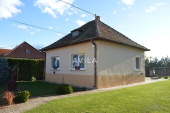 NA PREDAJ: 2 izbový rodinný dom s pekným pozemkom 1523m2 - J - 4