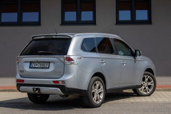 Mitsubishi Outlander 2.2 DI-D ClearTec - 4