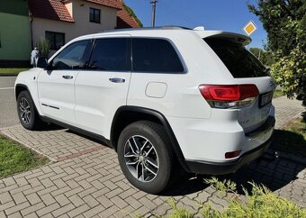 Jeep Grand Cherokee 3,0 CRDI nafta automat 184 kw - 4