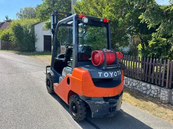 Vysokozdvižný vozík Toyota Tonero 25, joysticky - 4