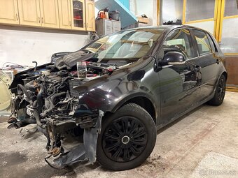 Rozpredám VW Golf 5 1.9 TDi - 4
