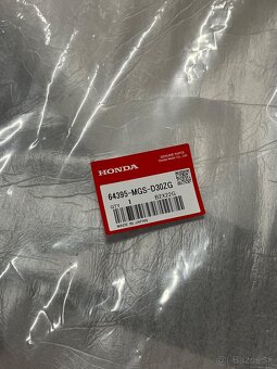 Honda NC750X - bočný plast - 4