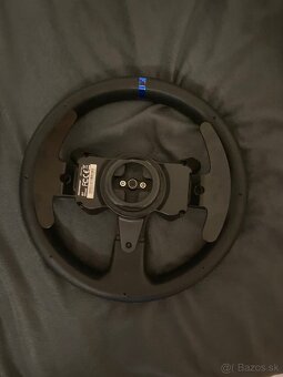 Thrustmaster T300 - 4