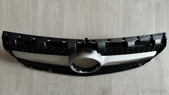 Predná maska / gril Mercedes-Benz CLA 180 - 4