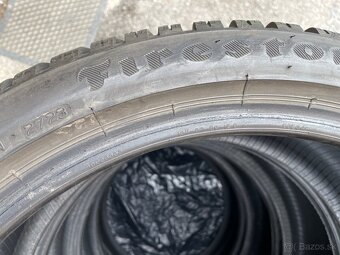 Zimne ako nove Firestone Winterhawk 4 235/40R19 96V - 4