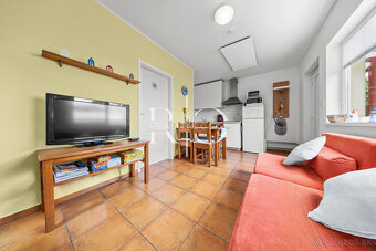 Na predaj 2-garzónka V Holiday Village - 4