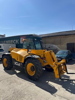 Teleskopický nakladač JCB 531-70 - 4