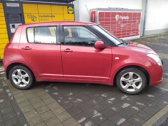 Suzuki Swift 1.3i - 4