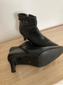 Dámske čižmičky kotnikové č. 41 - 4