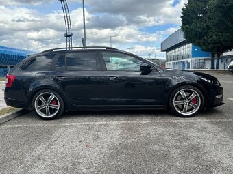 ŠKODA OCTAVIA 3 RS - 4