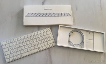 Magic Keyboard slovenska, bezdrotova - 4