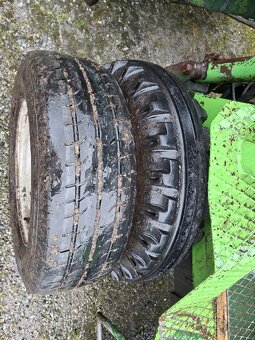 Čelny nakladač 4x4 - 4