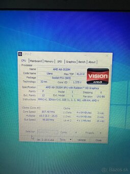 Lenovo IdeaPad Z575 - 4