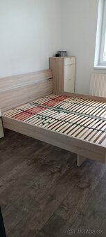 Manželská posteľ - 4