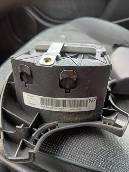 Airbag a páčky. - 4