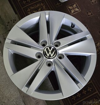 5x112,r16,7J,et48,originál VW -TOP stav - 4