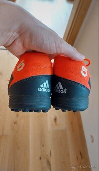 Kopačky Adidas freefootball, veľ. 45 - 4