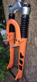 RST 381-R odpruzena vidlica 26" - 4