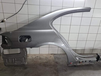 časti karoserie BMW E90 E87 X3 E83 F10 E65 štvrťky prah - 4