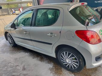 Peugeot 207 1.6 HDI 66kw rok 2007 - 4