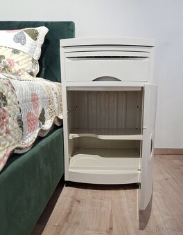 Nemocnicny stolik - 4