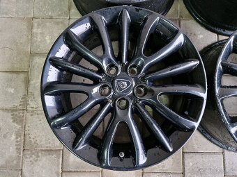 Black 5x112 R17 - 4