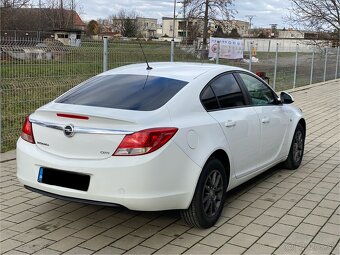 Predám Opel Insignia 2.0 CDTI. 81 KW R.v. 2013 Kup SR - 4