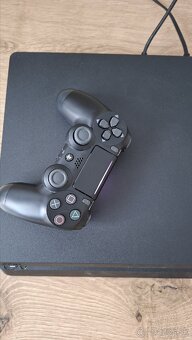 PS4 slim - 4