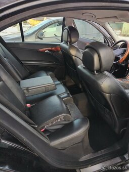 Mercedes benz W211 - 4