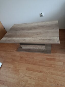 Konferenčný stolík - 4