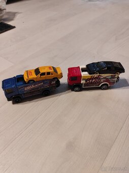 matchbox a hotwheels - 4