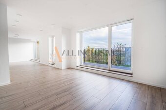 ALL INCLUSIVE l NA PREDAJ 4 IZBOVÝ BYT S BALKÓNOM, DUNAJSKÁ - 4