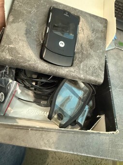 MOTOROLA V3 - 4