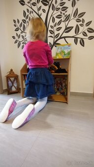 Montessori detská knižnica regál Domček - 4