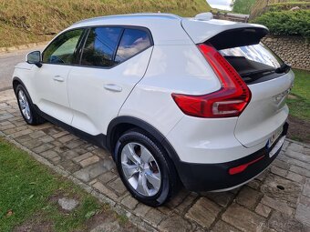 Volvo XC40 - 4