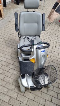 Elektrický invalidný vozík - 4