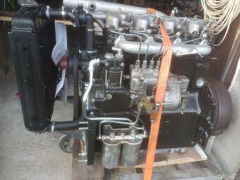 Motor Zetor 7001 - 4