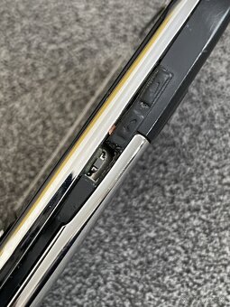Nokia E51 - 4