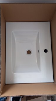 Predám novú umývadlovú skrinku aj s umývadlom - 60cm x 45cm - 4