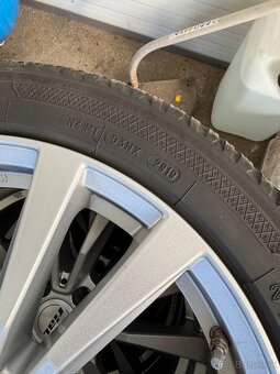 5x112 r18 225/45r18 - 4