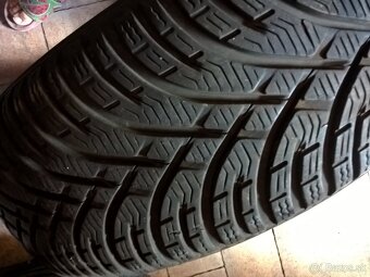 4 ks ZIMNÉ 205/65 R15 94H BF-GOODRICH a MICHELIN - OD 25€/ks - 4