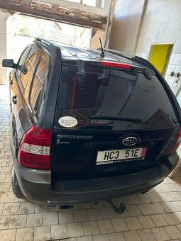 KIA Sportage 2.0 - 4
