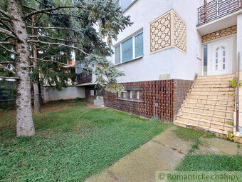 Poschodový dvojgeneračný dom so suterénom a veľkou záhrado - 4